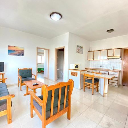 Kaan Hotel & Apartment Κερύνεια Εξωτερικό φωτογραφία